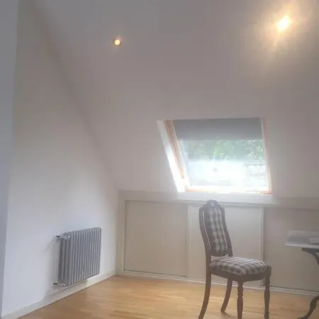 فيلة Chalet En كومبارو