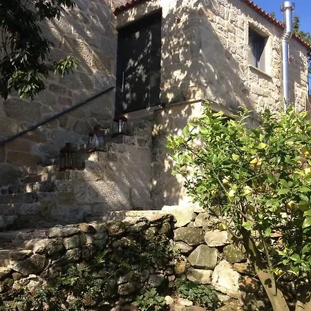 فيلة Chalet En كومبارو